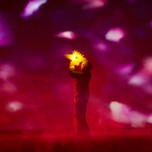 Momo (Z.Haruna) muss die eingefrorene Zeit befreien