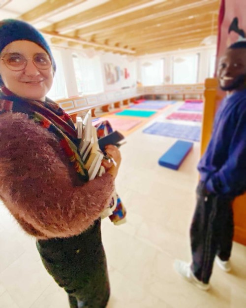 Feldenkrais-Raum im JLTB - Vera Schweinstetter und Frederick Edu Amofah